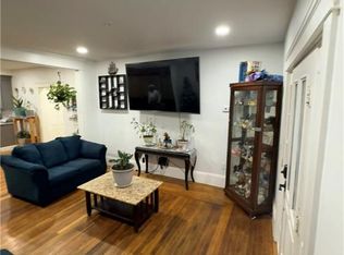 28 Cambridge St, Providence, RI 02909