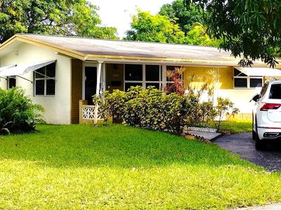 2719 Pine Tree Drive, Miramar, FL, 33023
