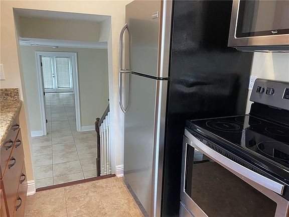 5th image of 6048 Milne Blvd