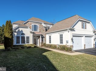 222 Goldenrod Dr, Lansdale, PA