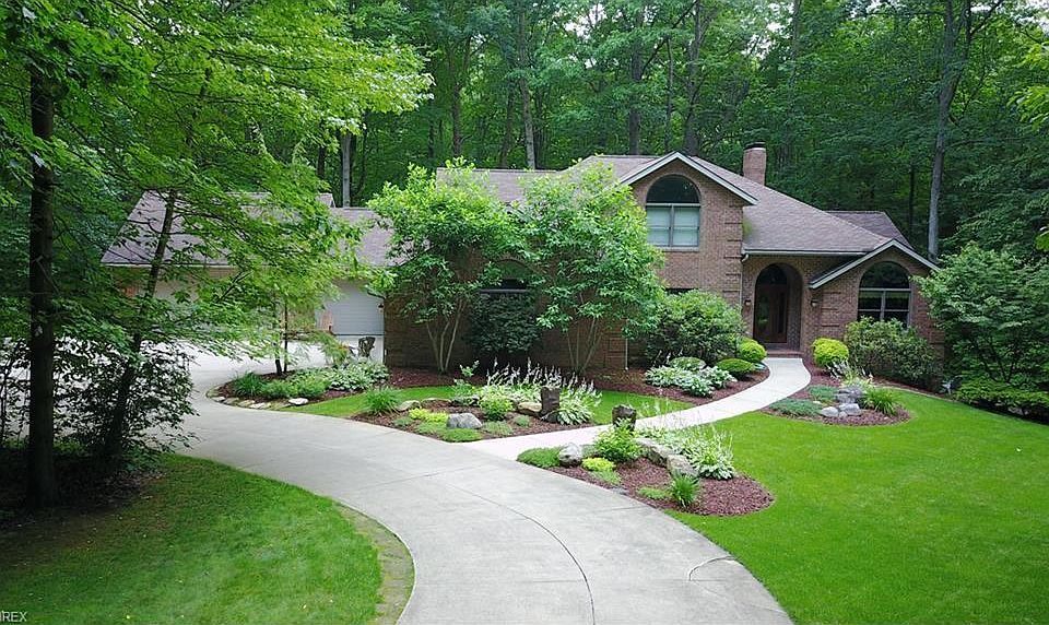 1st image of 3026 Melrose Dr