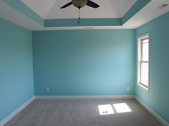 3rd image of 1332 Canyon Pl