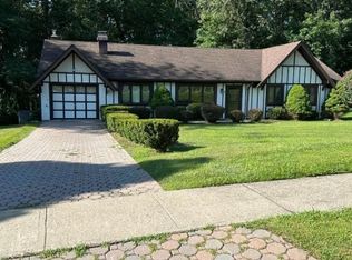 6 Belle Ct, Budd Lake, NJ 07828