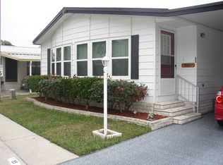 100 Hampton Rd LOT 55, Clearwater, FL 33759