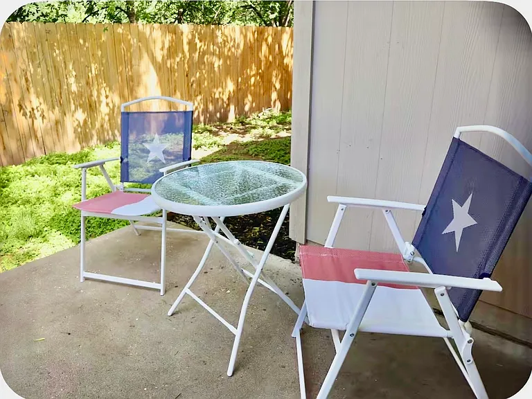 8608 Dittmar Oaks Dr — Photo 15