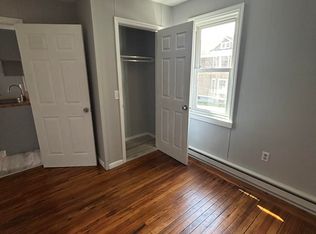 35 Younglove Ave #2, Cohoes, NY 12047