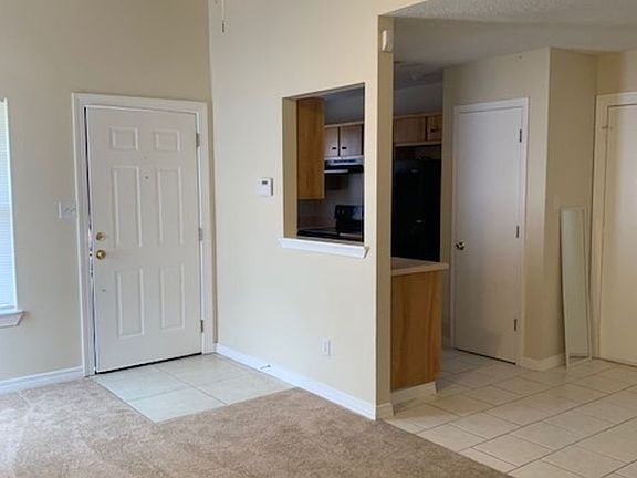5th image of 479 Sara Ave