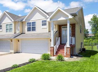 1595 Vandello Cir, North Liberty, IA 52317