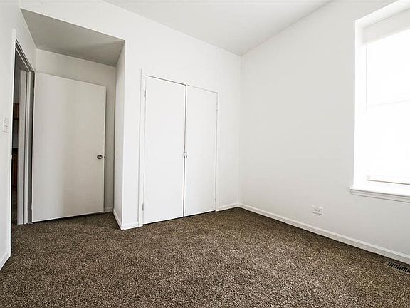 5th image of 8954 S Commercial Ave #Wait4b