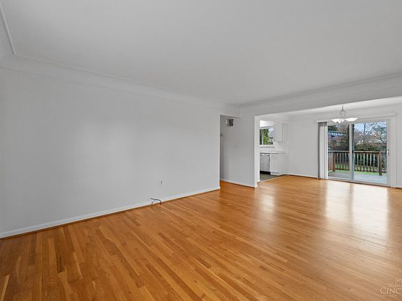 5th image of 9470 Wynnecrest Dr