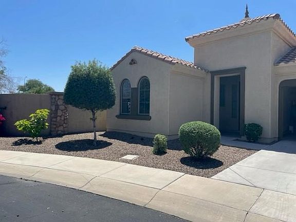 2nd image of 23 W Aster Dr