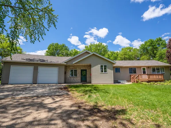 9850 90th St NE, Spicer, MN 56288