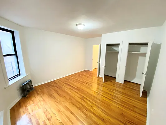 Rented by Reyes & Elsamad Real Estate Group | media 11