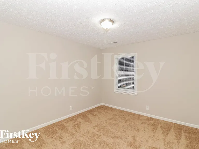 815 Old Spring Way — Photo 12