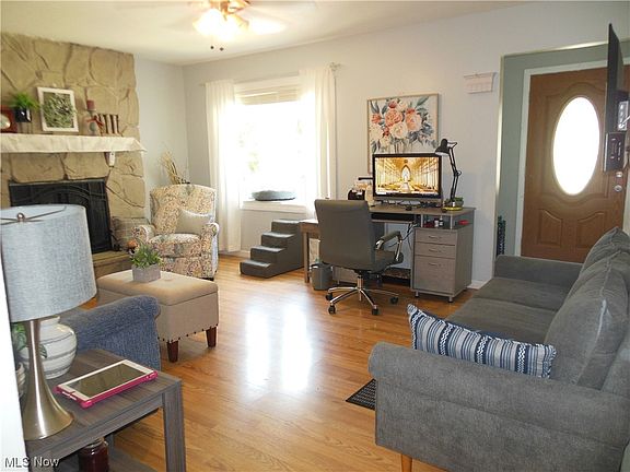 3rd image of 509 Ardale Ave