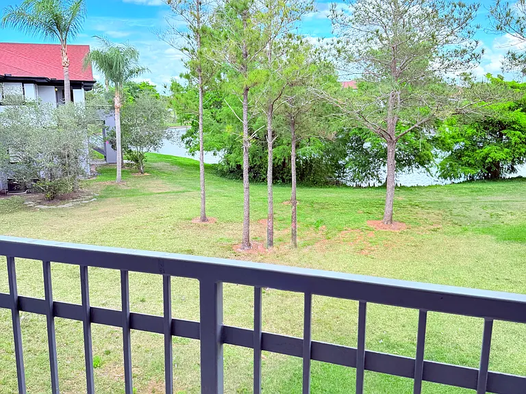 5513 Pga Blvd — Photo 35