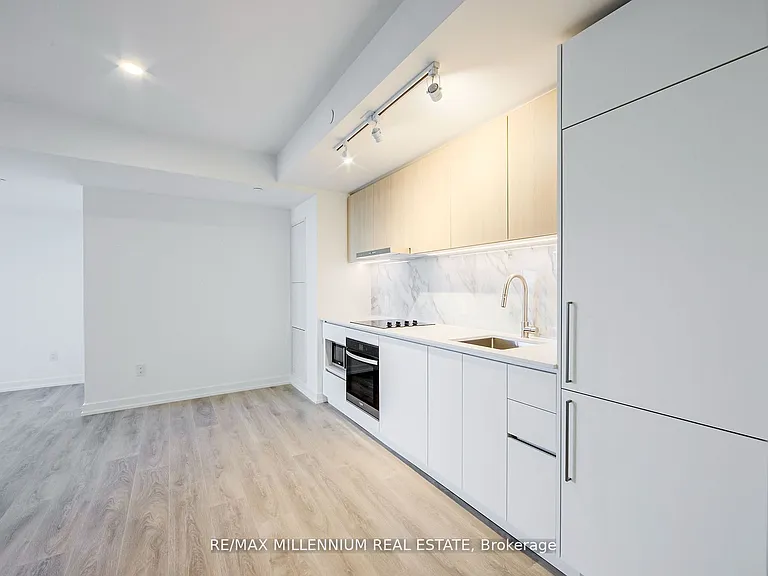 1100 Sheppard Ave W #1133 — Photo 11