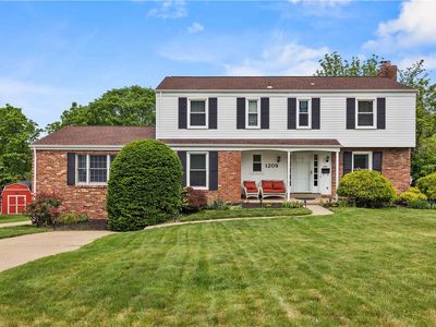 1209 Satellite Cir, Pittsburgh, PA, 15241