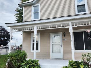 2215 Main St, Hazel Green, WI 53811