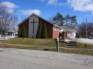 718 S Main St, Culver, IN 46511