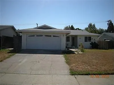 10138 De Soto Way photo 1