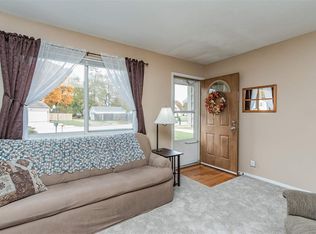 4127 Pleasant Point Ct, Mishawaka, IN 46544