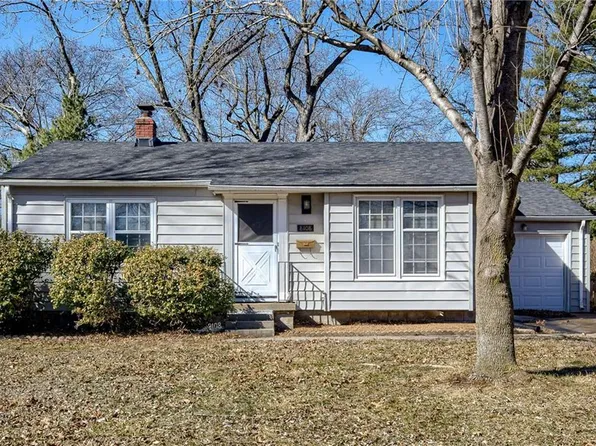 8108 Jarboe St, Kansas City, MO 64114