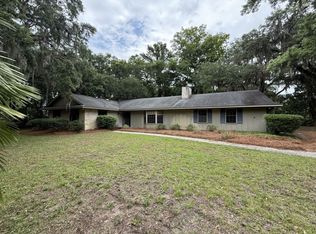 101 Silver Lake Rd, Saint Simons Island, GA 31522