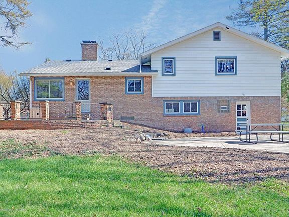 5th image of 1252 Ivanhoe Dr