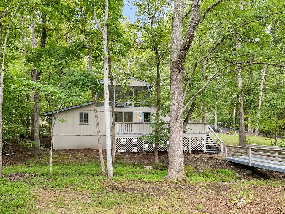 101 Birchside Cir