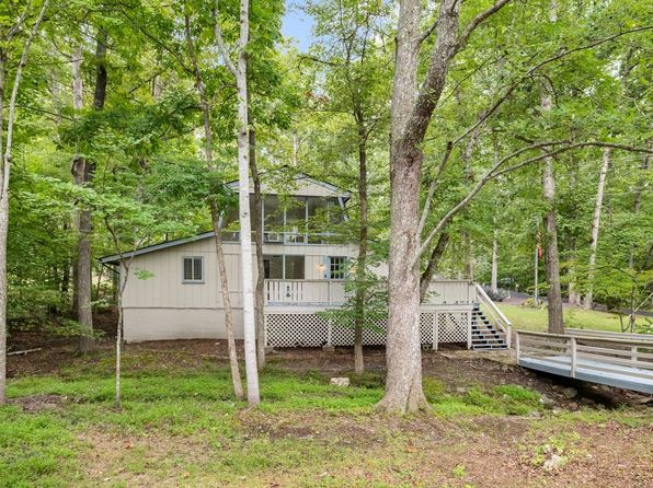 101 Birchside Cir
