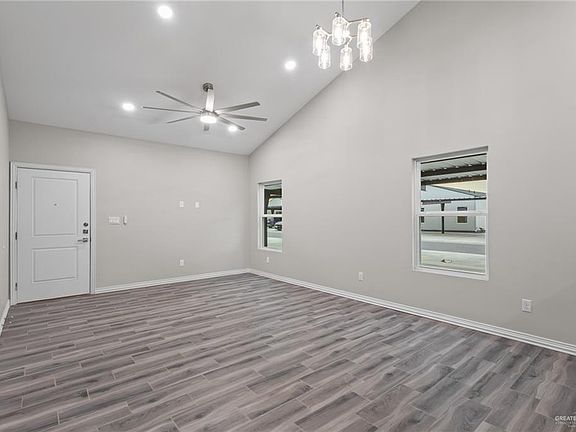 5th image of 2604 Brownjay Rd #4