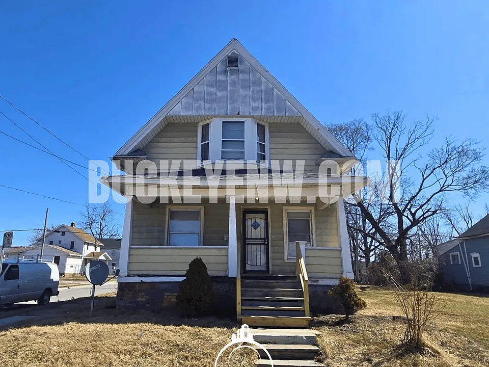 247 Sumner St