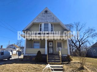 247 Sumner St, Toledo, OH 43609