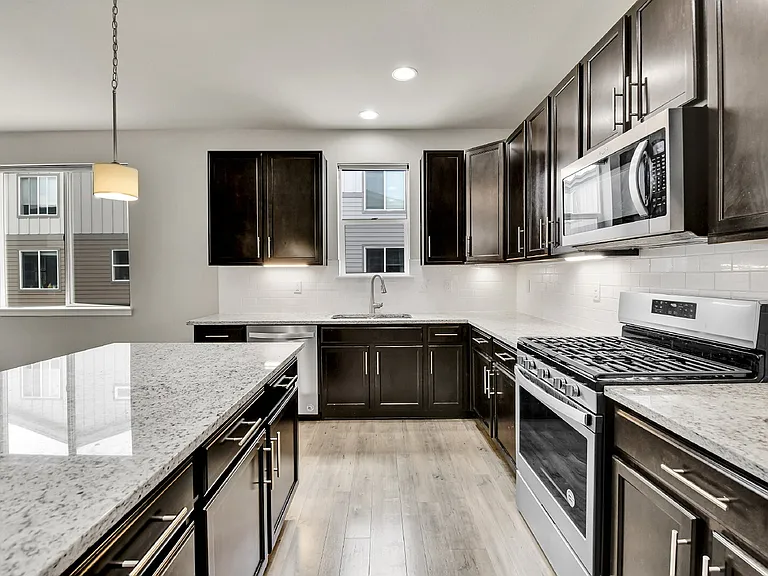 2350 S Troy Ct — Photo 9