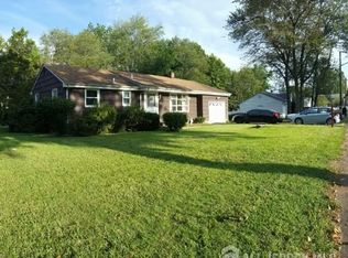 103 Lake Ct, Piscataway, NJ