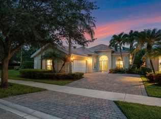 2900 Rio Claro Dr S, Wellington, FL 33414