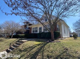419 Harrison Ave, Burlington, IA 52601
