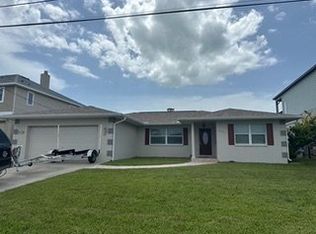 3126 Gulf Winds Cir, Hernando Beach, FL 34607