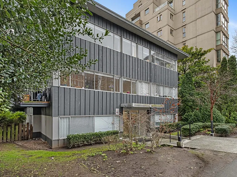1270 Burnaby St #107 — Photo 24