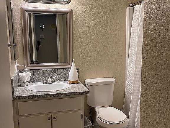 4th image of 1511 Pyrenees Ave APT 11