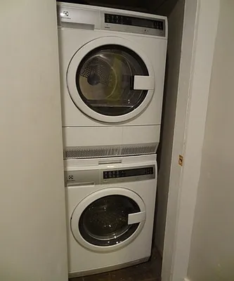 Rented by Lofts and Flats LLC | media 37