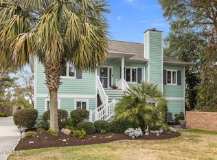9804 Clarendon Drive, Emerald Isle, NC 28594