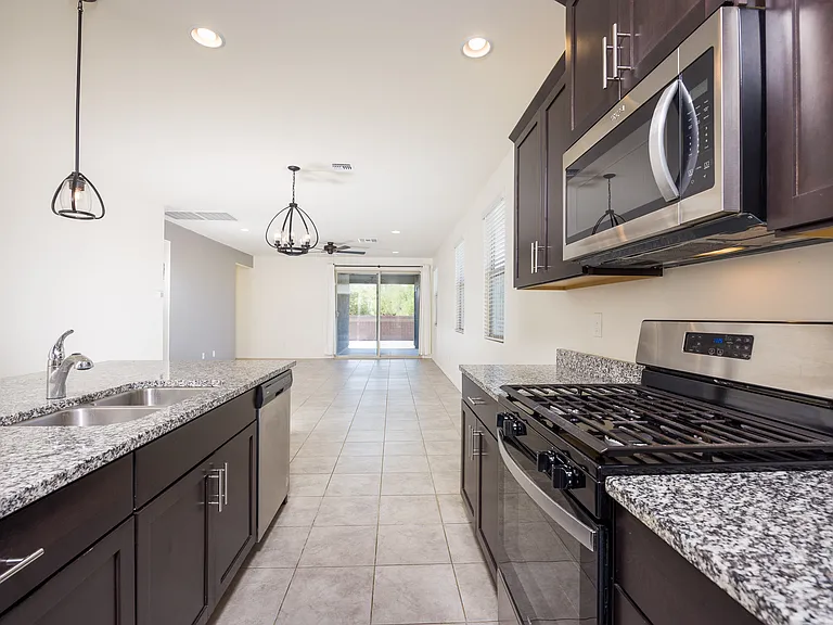 12195 W Amarissa Dr — Photo 9