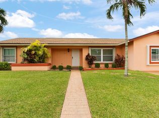 11012 SW 162nd Ter, Miami, FL 33157