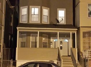 647 Franklin St, Elizabeth, NJ 07206