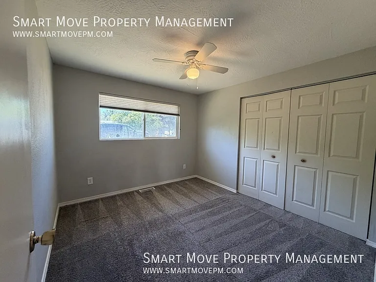 5216 W Wylie Ln — Photo 11