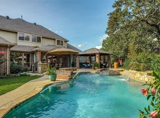 7804 Forest Hills Ct, North Richland Hills, TX 76182