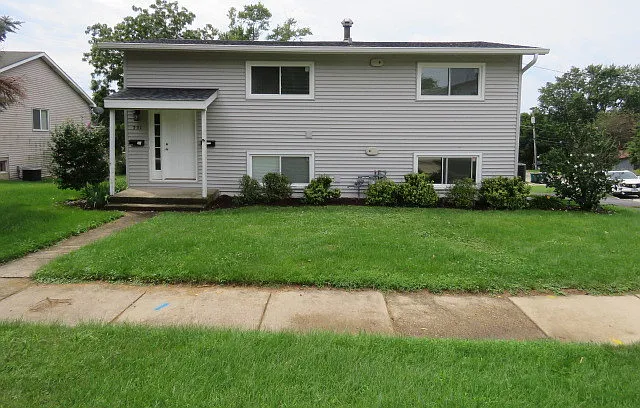 551 N Washington Ave #B — Photo 2