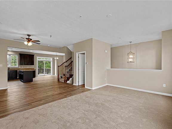 5th image of 231 Eagle Dr